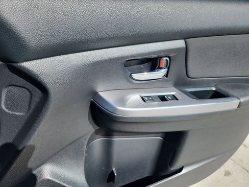 Used 2016 Subaru Impreza 2.0i Premium image 16