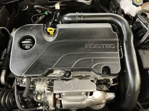 Used 2024 Chevrolet Malibu LT w/ Midnight Edition image 57