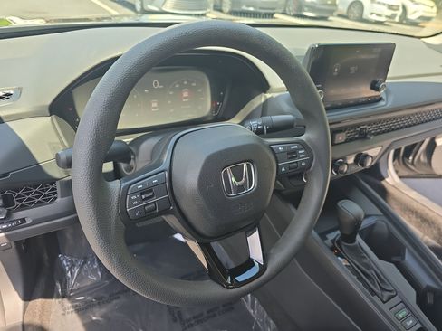 Used 2024 Honda Accord LX image 15