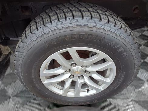 Used 2022 Chevrolet Silverado 1500 LT image 17