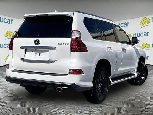 Used 2022 Lexus GX 460 Premium w/ Accessory Package AWD/4WD image 6