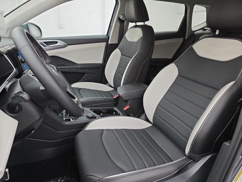 New 2026 Volkswagen Taos SEL AWD/4WD image 14