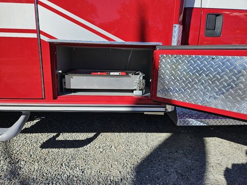 Used 2016 Ford F450 XLT image 25