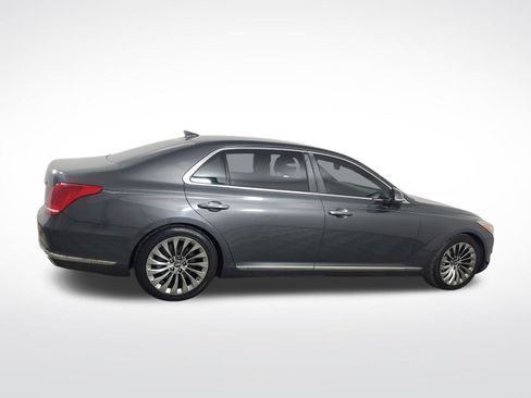 Used 2017 Genesis G90 3.3T Premium RWD image 12