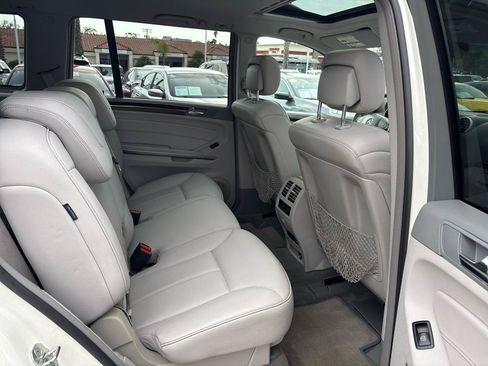 Used 2012 Mercedes-Benz GL 450 4MATIC image 19