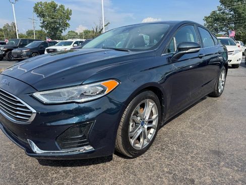 Used 2020 Ford Fusion SEL FWD image 9