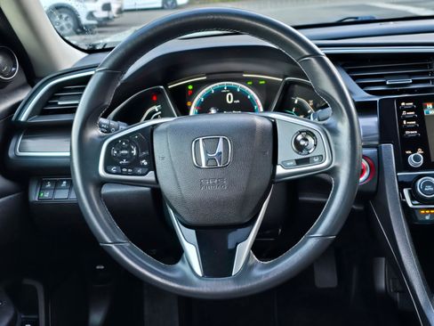 Used 2019 Honda Civic EX image 18
