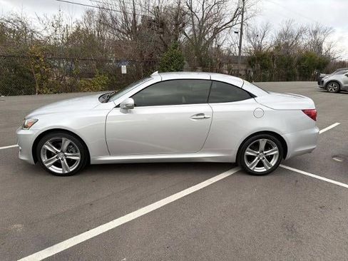 Used 2012 Lexus IS 250C image 22