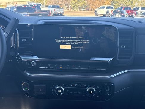 New 2026 GMC Sierra 2500 SLT AWD/4WD image 31