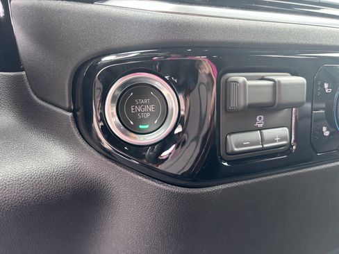 New 2026 Chevrolet Silverado 1500 LT image 24