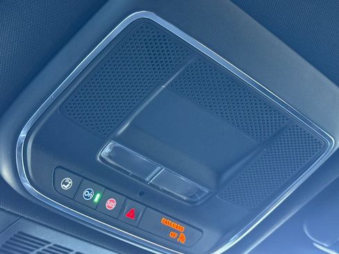 Used 2024 Chevrolet Blazer EV RS image 25