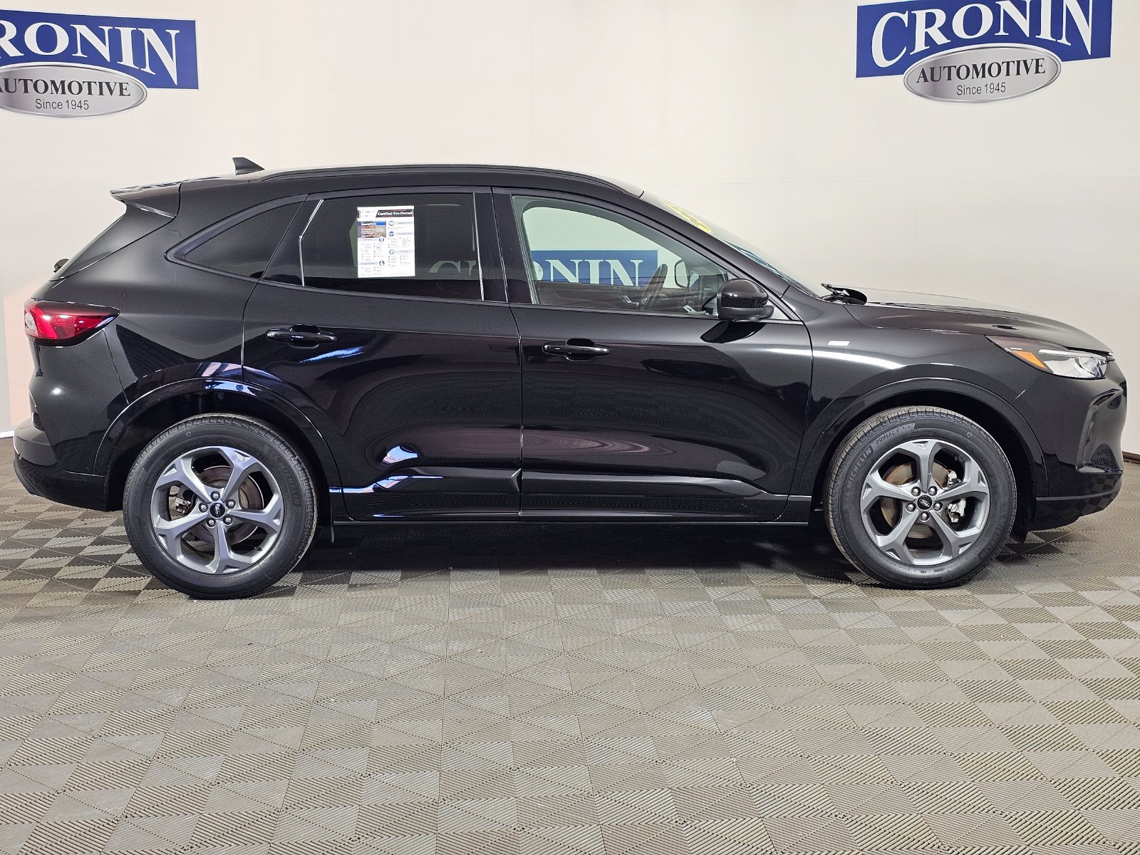 Used 2023 Ford Escape ST-Line Select w/ Tech Pack #2 AWD/4WD image 28