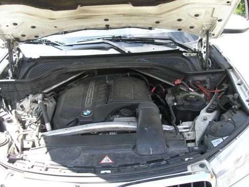 Used 2015 BMW X5 xDrive35i AWD/4WD image 10