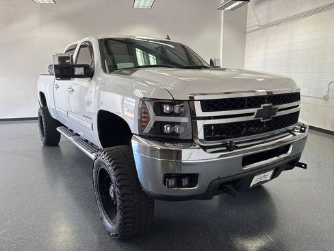 Used 2013 Chevrolet Silverado 2500 LTZ w/ LTZ Plus Package AWD/4WD image 1