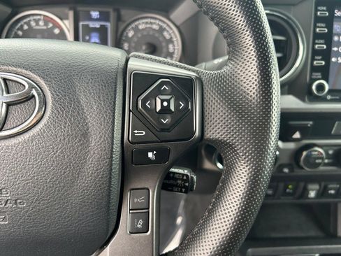 Used 2023 Toyota Tacoma TRD Off-Road w/ Advanced Technology Package AWD/4WD image 14