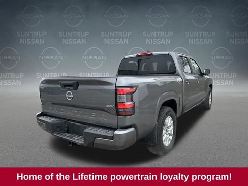 Used 2024 Nissan Frontier SV w/ Technology Package image 6