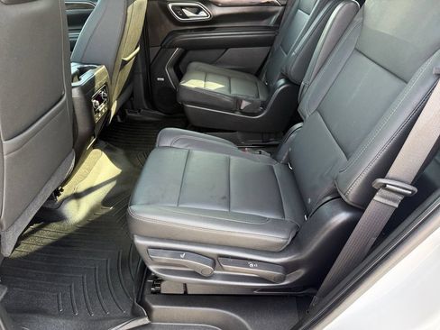 Used 2021 Chevrolet Tahoe Z71 w/ Rear Media and Nav Package AWD/4WD image 11