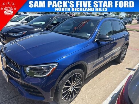 Used 2020 Mercedes-Benz GLC 300 4MATIC image 1