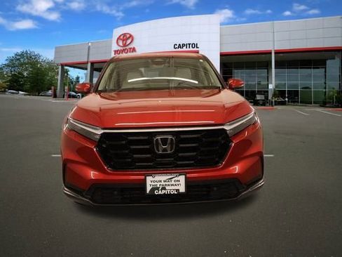 Used 2025 Honda CR-V EX-L image 6