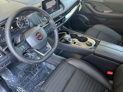 New 2026 Nissan Rogue SV AWD/4WD image 11