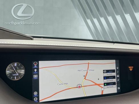 Used 2018 Lexus LS 500 w/ Interior Upgrade Package RWD image 13