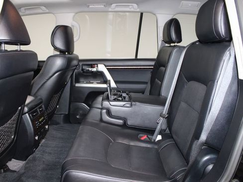 Used 2013 Toyota Land Cruiser AWD/4WD image 24