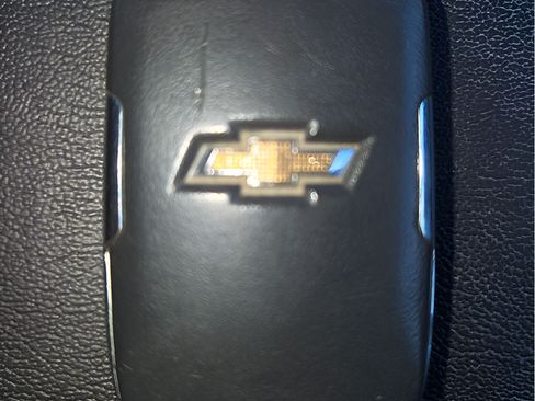 Used 2015 Chevrolet Suburban LTZ AWD/4WD image 9