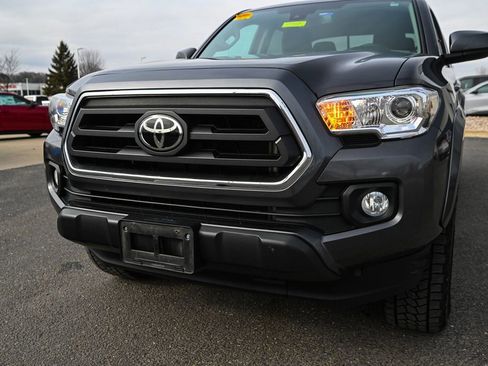 Used 2021 Toyota Tacoma SR5 image 11