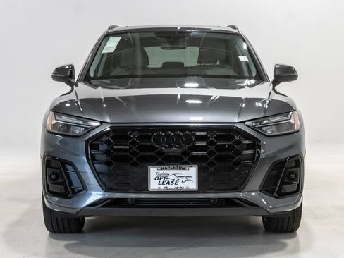 Used 2023 Audi Q5 2.0T Premium Plus w/ Premium Plus Package AWD/4WD image 5
