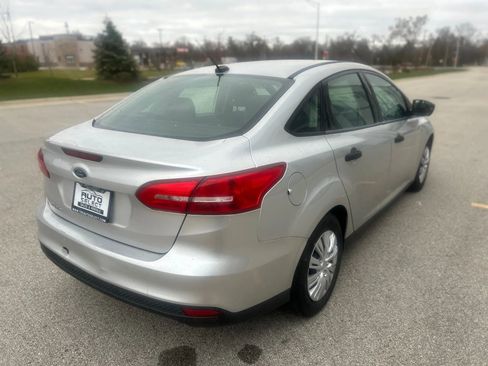 Used 2018 Ford Focus S image 6
