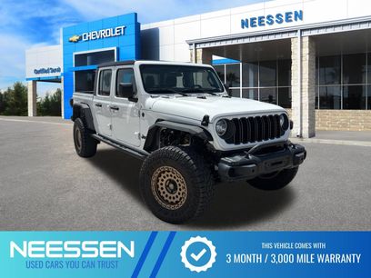 Used 2024 Jeep Gladiator Sport