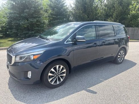 Used 2015 Kia Sedona SX FWD image 1