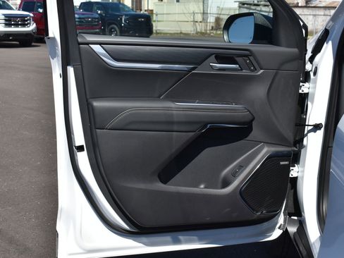 New 2026 GMC Acadia Elevation w/ Black Edition image 12