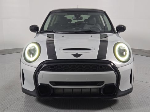 Used 2022 MINI Cooper S image 2