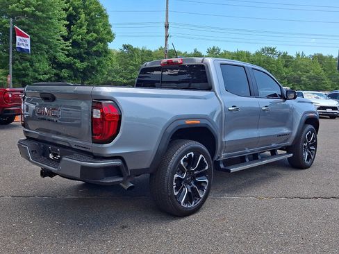 Used 2026 GMC Canyon Denali AWD/4WD image 6