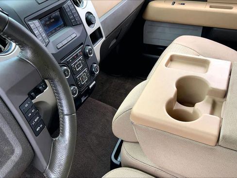 Used 2013 Ford F150 XLT w/ Mid Equipment Group RWD image 16