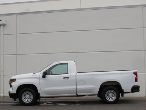 Used 2023 Chevrolet Silverado 1500 W/T w/ WT Value Package image 4