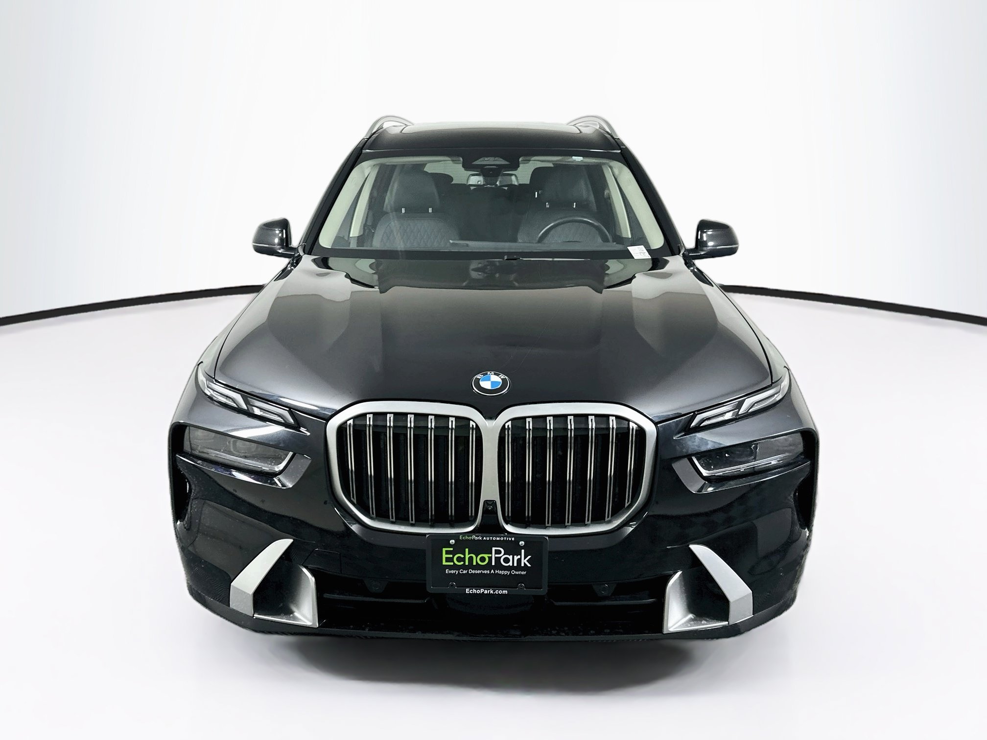 Used 2025 BMW X7 xDrive40i AWD/4WD image 2