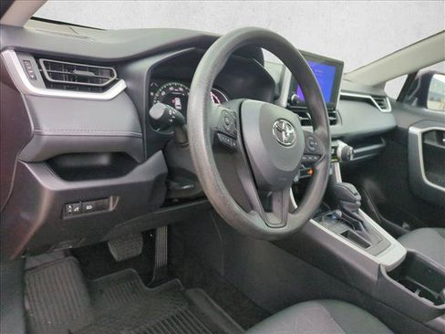 Certified 2025 Toyota RAV4 XLE FWD image 10