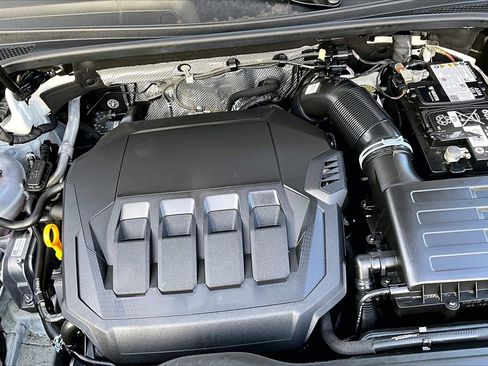 Used 2025 Audi Q3 2.0T Premium Plus w/ Premium Plus Package image 31