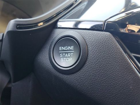 Used 2023 Ford Escape ST-Line image 25