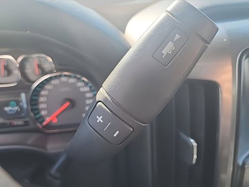 Used 2017 Chevrolet Silverado 1500 LT w/ All Star Edition image 24