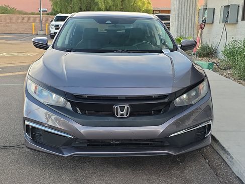 Used 2020 Honda Civic LX image 2