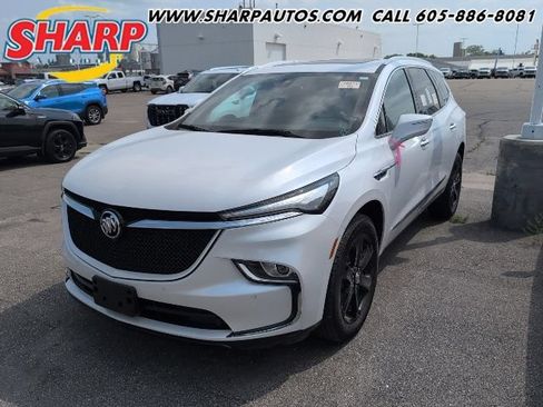 Used 2023 Buick Enclave Essence w/ Experience Buick Package AWD/4WD image 1
