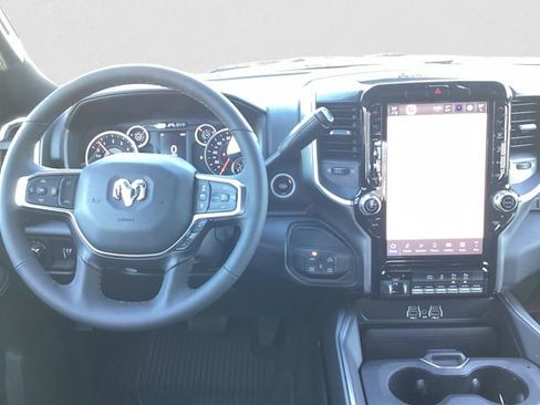 New 2026 RAM 2500 Big Horn AWD/4WD image 11