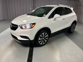 Used 2022 Buick Encore Preferred w/ Safety Package AWD/4WD video 3