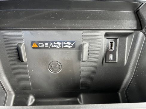 New 2025 GMC Hummer EV 2X image 9