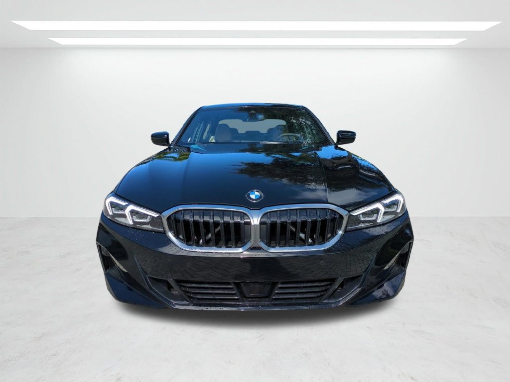 New 2026 BMW 330i Sedan w/ Convenience Package RWD image 9