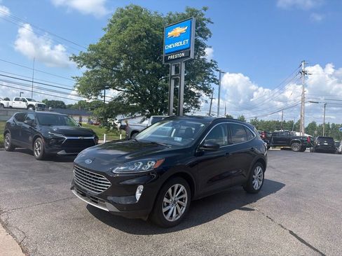 Used 2022 Ford Escape Titanium w/ Titanium Elite Package AWD/4WD image 7