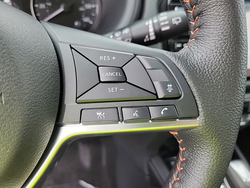 New 2024 Nissan Kicks SR w/ SR Premium Package image 28